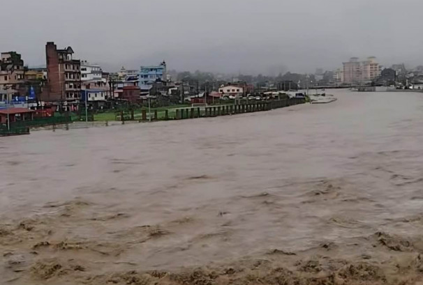 काठमाण्डौका कुन विद्यालयमा कति बाढीपीडितलाई राखिएको छ ?(सूचिसहित)