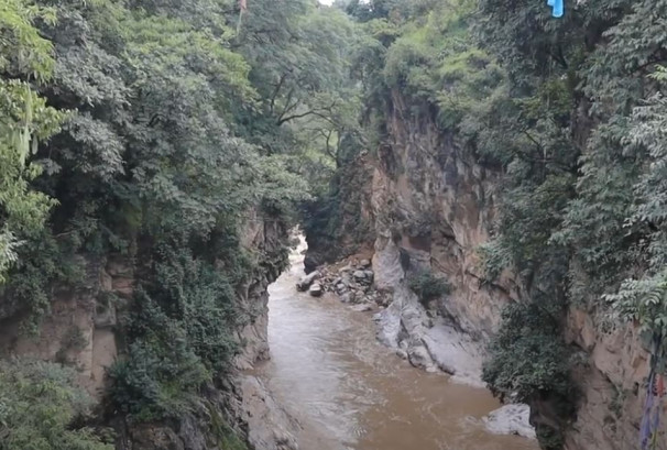 काठमाण्डौमा भारी वर्षाको पूर्वानुमानपछि सीडीओहरुको दौडधूप, चोभार आसपासका बासिन्दालाई अन्यत्र सर्न प्रहरीको माइकिङ