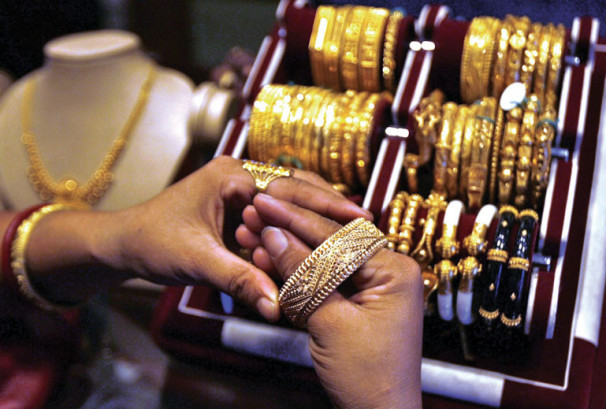 सुनको मूल्यमा फेरि उछाल, तोलाकै रु. २ लाख ३० हजार माथि