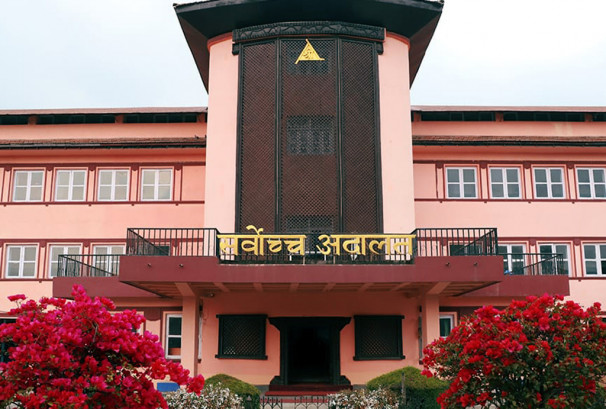 सांसदलाई स्वकीय सचिव दिने निर्णयमाथि सर्वोच्चको प्रश्न, सरकारसँग माग्यो लिखित जवाफ
