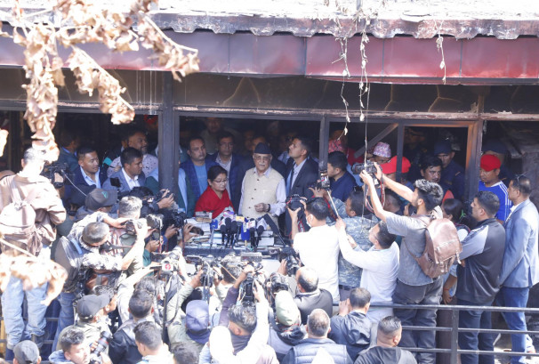 ओलीले भने, “ममाथि गृहमन्त्रीको व्यक्तिगत दुस्मनी”: बालकोटस्थित जलेको घरमा चोरी-लुटपाट, मूर्तिसमेत छाडेनन्