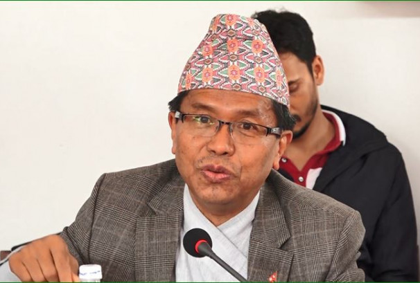 राष्ट्रबैंकका कर्मचारीलाई थर्काउँदै अख्तियार प्रमुखले सोधे- 'गभर्नरले त्यत्रा विधि फाइल किन थन्काएको ? कारबाही गर्न किन डराएको ?'