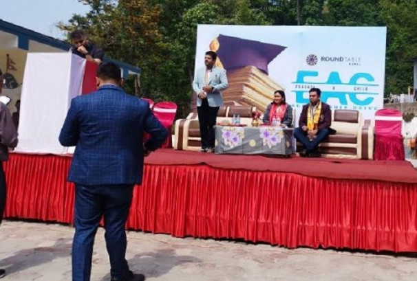 महालक्ष्मी विकास बैंकद्वारा छात्रवृत्ति वितरणका लागि आर्थिक सहयोग