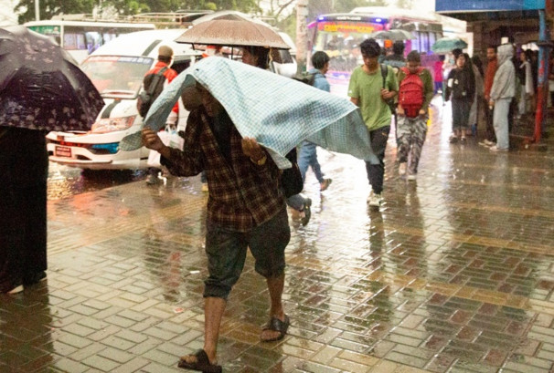 केही स्थानमा हल्का वर्षा र हिमपातको सम्भावना
