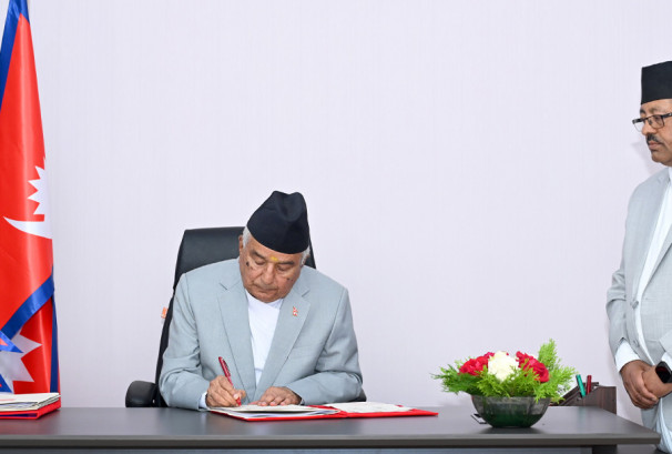 राष्ट्रपति रामचन्द्र पौडेलले जारी गरे थप ३ अध्यादेश, एकहजार बढी राजनीतिक नियुक्ति एकैपटक खारेज हुने
