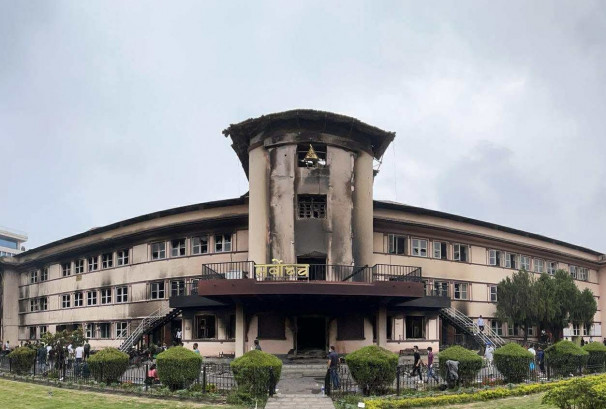 प्रदर्शनी मार्गमा जुलुस–सभा निषेध गर्दै सर्वोच्चको परमादेश