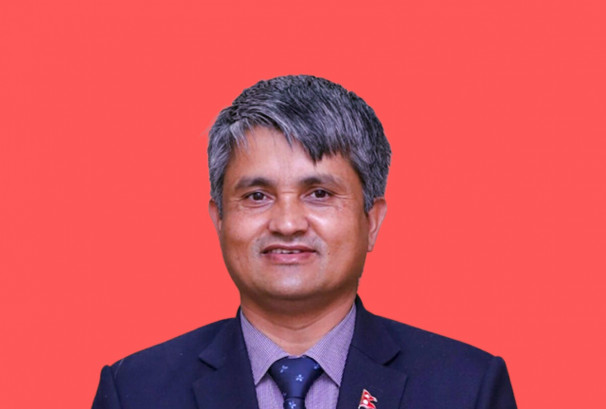 केपी ओलीका प्रिय पात्र सूर्य थापा ५ औं स्थानमा, रास्वपाकै अग्रता