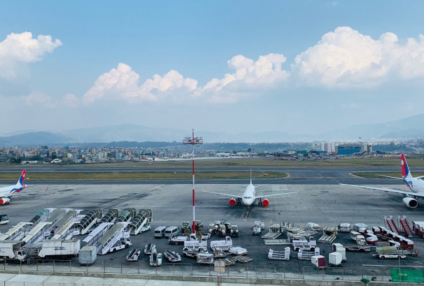 अविरल वर्षाका कारण आन्तरिक उडान अस्थायी रूपमा बन्द, अन्तर्राष्ट्रिय उडान नियमित