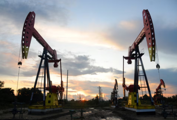 इरानले अमेरिकी अड्डामा मिसाइल हानेलगत्तै तेलको मूल्यमा पहिरो, क्षणभरमै ४% ले घट्यो