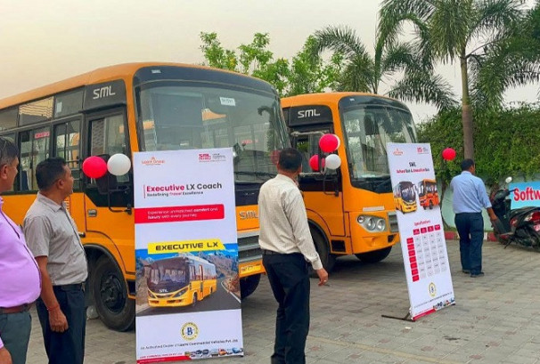 चितवनमा लक्ष्मी कमर्शियल भेहिकलद्वारा आयोजित ग्राहक भेटघाट कार्यक्रम २०२५ सम्पन्न
