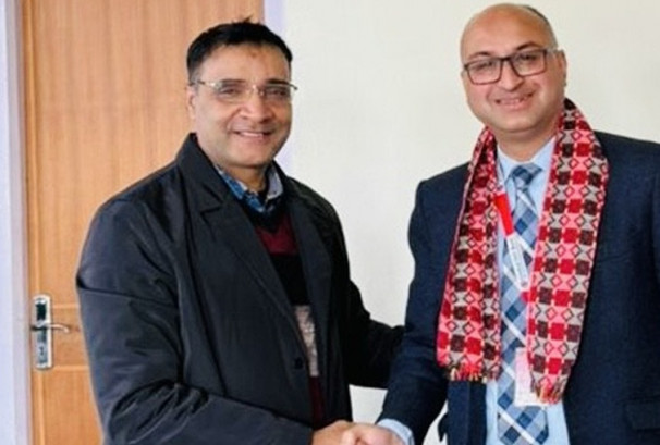 ग्लोबल आइएमई लघुवित्तका अध्यक्ष बुद्धी अकेलाले लिए शपथ ग्रहण