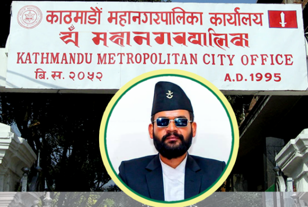 कलंकीमा मःमःको अचारमा गन्धआएपछि बर्गर हाउसलाई महानगरले गर्‍यो जरिवाना