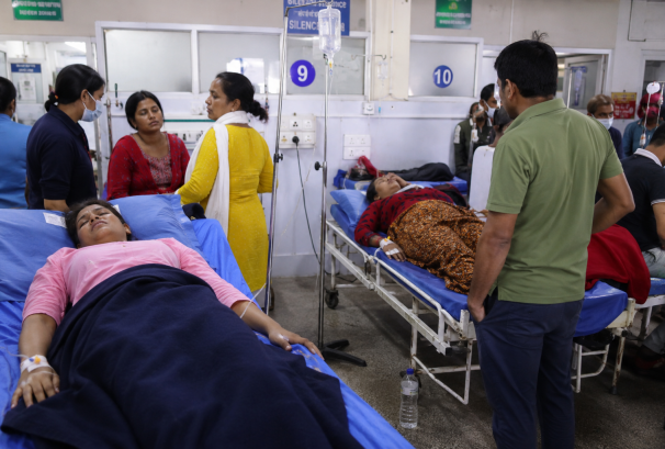 चितवनमा विवाह भोजपछि फुड पोइजनिङ, ९३ जना बिरामी, २ जना सिकिस्त, आईसीयूमा उपचार हुँदै