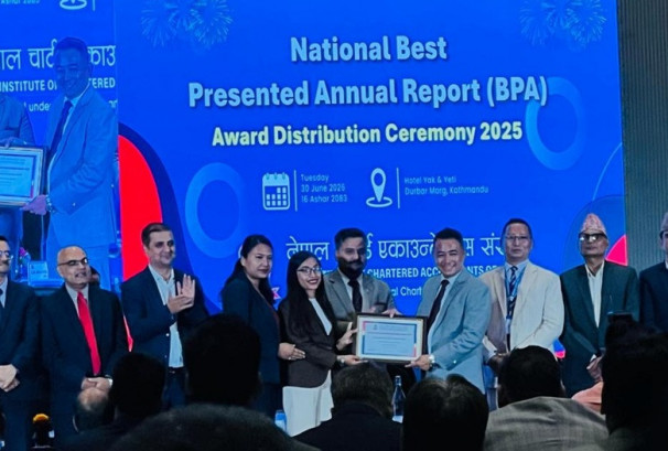 सन नेपाल लाइफलाई आईक्यानको National Best Presented Annual Report Award–2025 अन्तर्गत ‘Certificate of Merit’