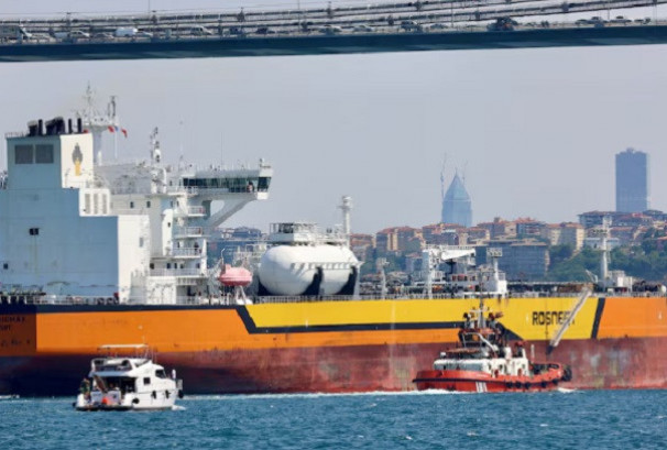 रूसको तेल कर आम्दानी दोब्बरले बढेर ९ अर्ब डलर पुग्ने अनुमान