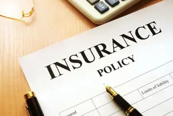 जीवन बीमा कम्पनीहरुमा पौने ३७ अर्ब रुपैयाँको बीमालेख व्यतित, सरेण्डरदर भने घट्दै