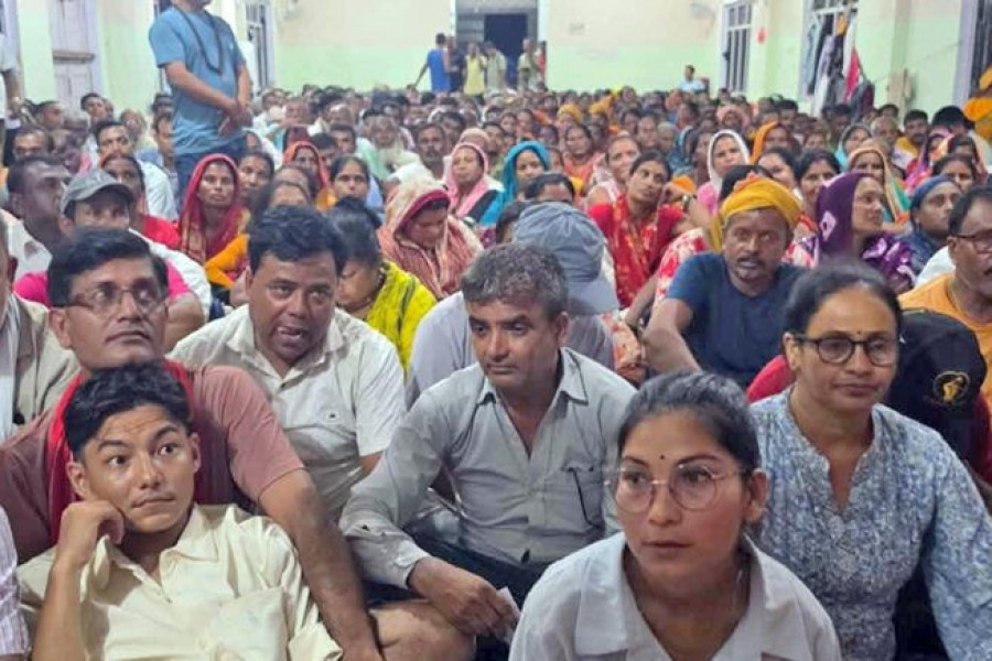लिखित सहमति नजुट्दा तीन दिनदेखि निजगढमै रोकिए मिटरब्याजपीडित