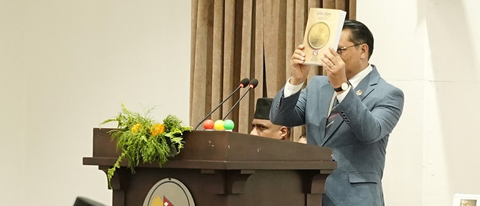 २५.७६ लाख कित्ता आईपीओ निष्कासन, चुक्तामूल्य ९.११ अर्ब बढी