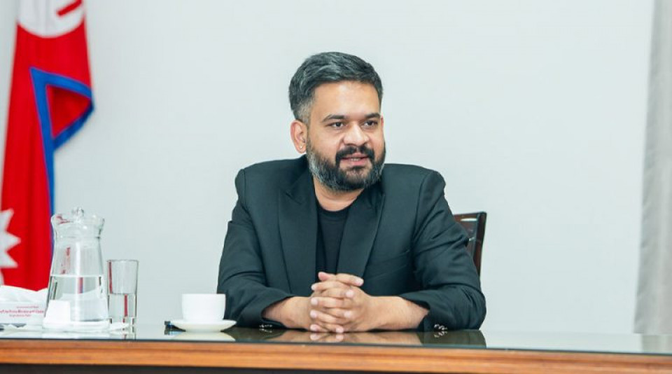प्रधानमन्त्री शाह आज तयारी पोशाक उद्योगका समस्या सामाधानकालागि व्यवसायीसँग छलफल गर्दै