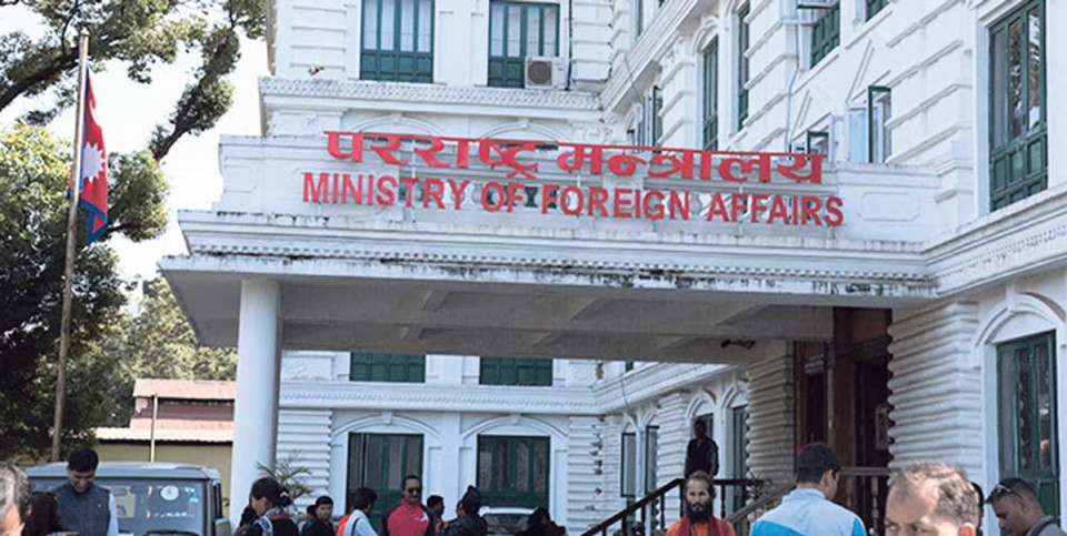 खाडी संकटमा सरकारको एक्सन: उद्धार उडान सुरु