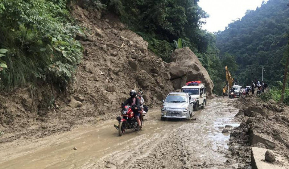 कान्ति लोकपथ राजमार्ग रात्रिकालीन सवारी अवागमन पूर्ण रुपमा बन्द