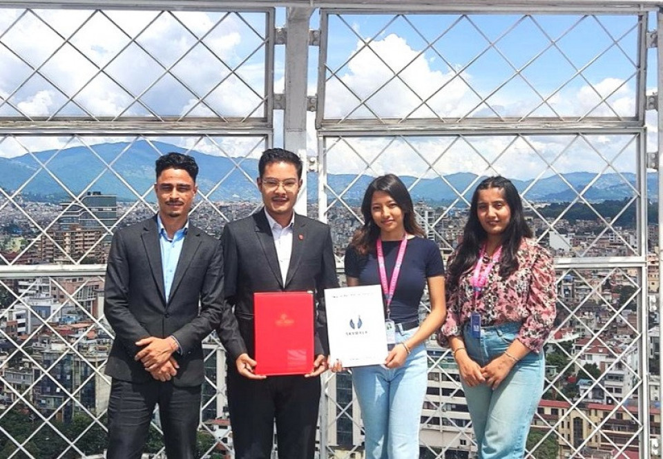 एनआईसी एशिया बैंकका ग्राहकलाई स्काइवाक टावरमा सेवा लिँदा २५% छुट