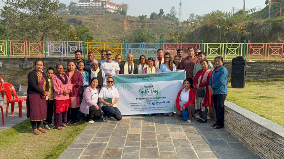 पृथ्वी दिवसको अवसरमा वल्डलिंकद्वारा डस्टबिन हस्तान्तरण तथा सरसफाई कार्यक्रम सम्पन्न