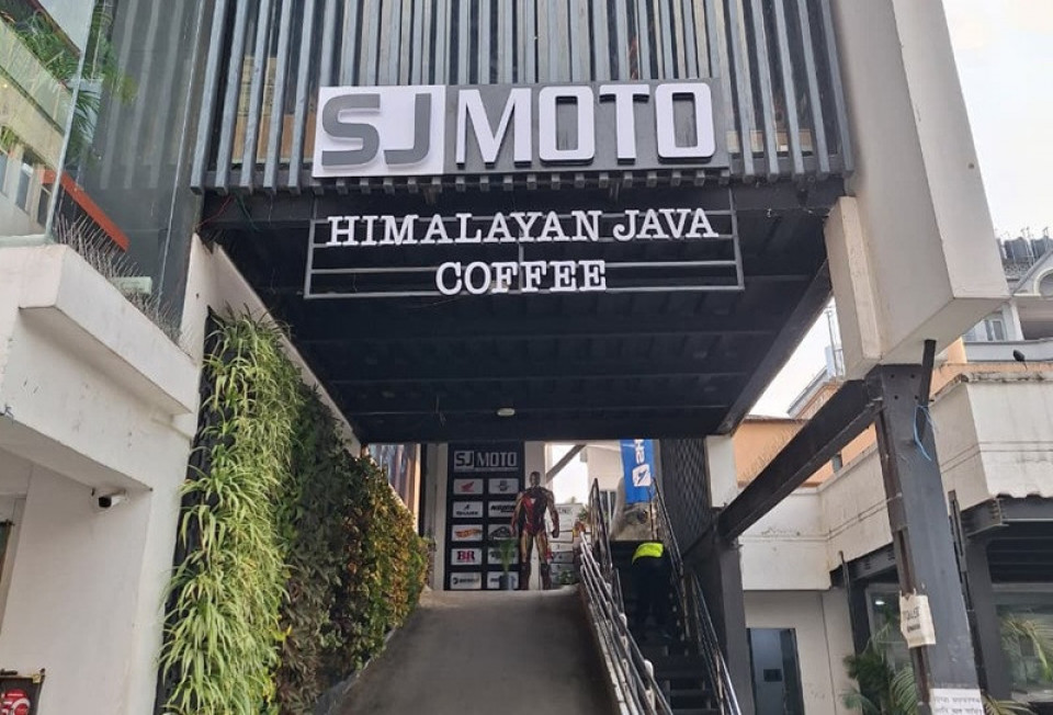 एसजे मोटो र हिमालयन जाभाद्वारा काठमाण्डौस्थित आउटलेट नयाँ स्वरूपमा सञ्चालन