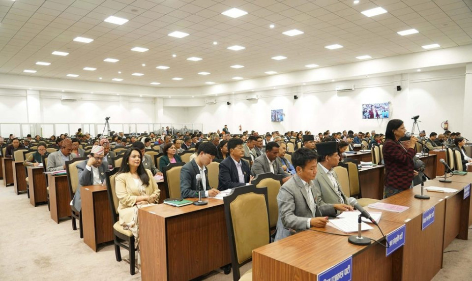 प्रतिनिधिसभा बैठक भोलि बिहान ११ बजेसम्म स्थगित
