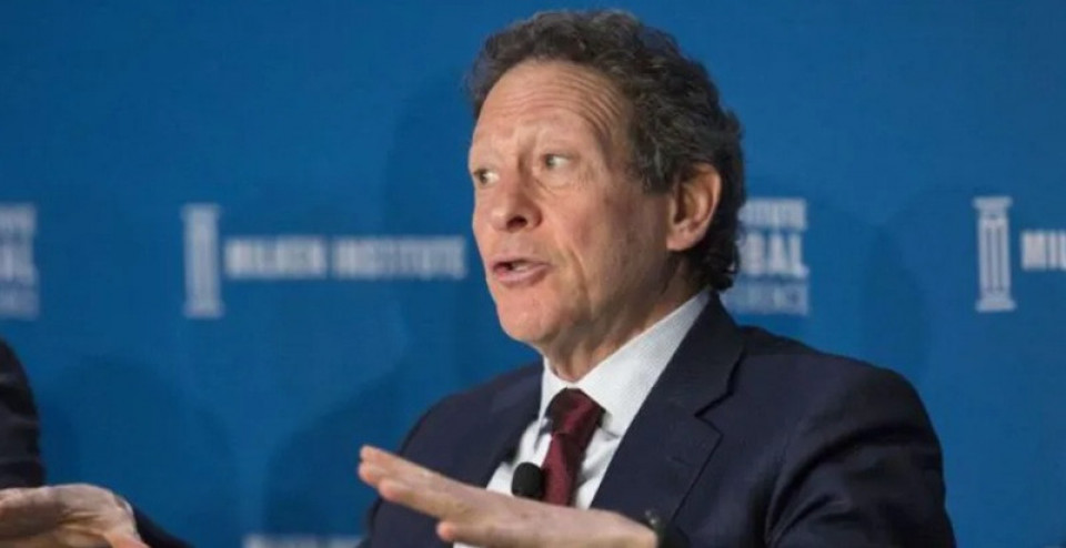 जेफ्री एपस्टिनसँगको सम्बन्ध बाहिरिएपछि हायात होटल्सका अध्यक्षले दिए राजीनामा