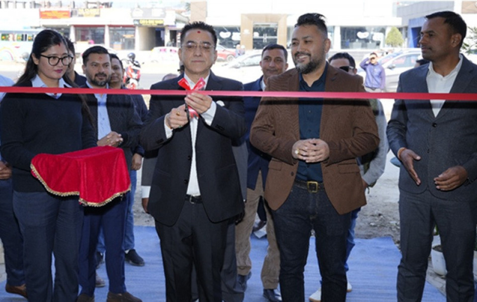 लक्ष्मी ई–मोबिलिटीद्वारा पोखरामा केई र फोर्थिङ शो–रुमको उद्घाटन