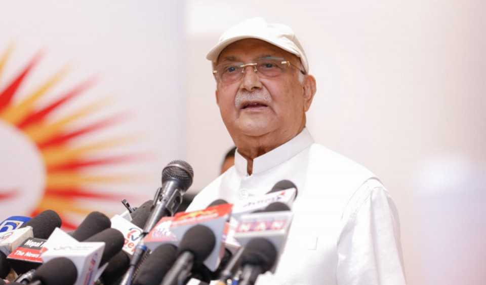 सरकारको भुईँमा खुट्टै छैन, उम्लिएको दूधजस्ता सरकार स्थिर हुँदैनन् : अध्यक्ष ओली
