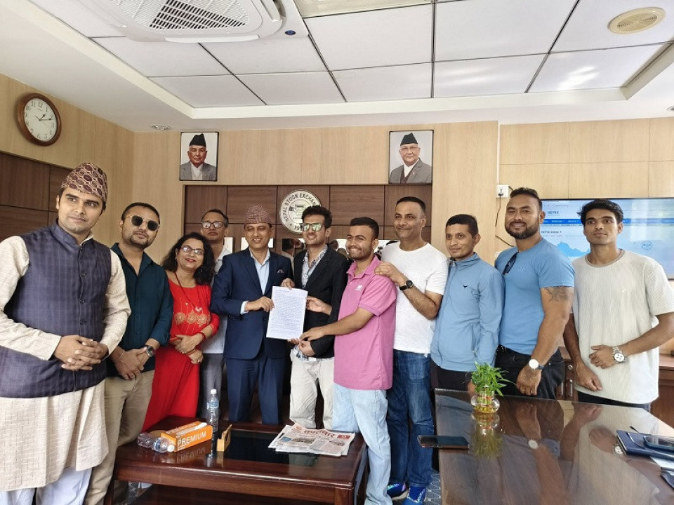 आज पनि नेप्से पुगे लगानीकर्ता, ‘१५ मिनेटको औषत नियम ल्याएर बजार ध्वस्त बनाइयो’