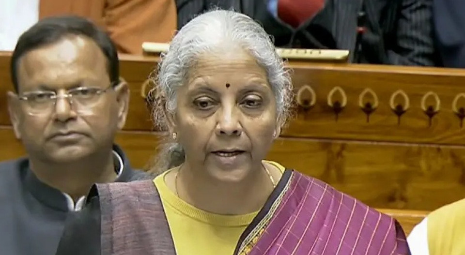 भारतको केन्द्रीय बजेट प्रस्तुत, आत्मनिर्भर भारत र सन् २०४७ सम्म विकसित राष्ट्रको लक्ष्यमा जोड