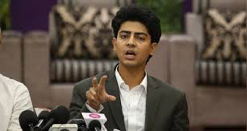 मिरज ढुंगानाले प्रधानमन्त्रीलाई भने ‘आन्दोलनको अपमान नगर्नुस्, नसकिने भए राजीनामा दिनुस्’