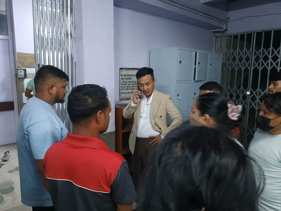 आत्मदाह प्रयास गरेका गणेश नेपालीको मृत्युपछि गृह मन्त्रालयमा आकस्मिक छलफल, गृहमन्त्री अस्पताल जाँदै