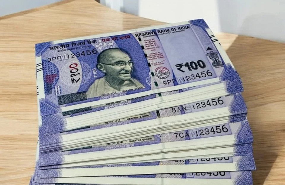 अब नेपालमा १०० भन्दा ठूला दरका भारु नोट चल्ने